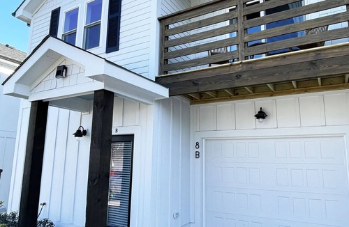 Corolla Village Condo | Lewis Villa - Beach Living in Corolla's Heart