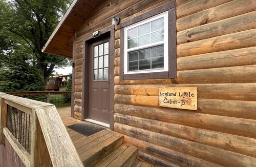 Whittier Cabin | Leyland Little Cabin