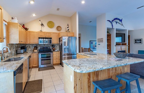 Duck House | Life O' Rily: Private Pool | Hot Tub | Oceanside | Game Room
