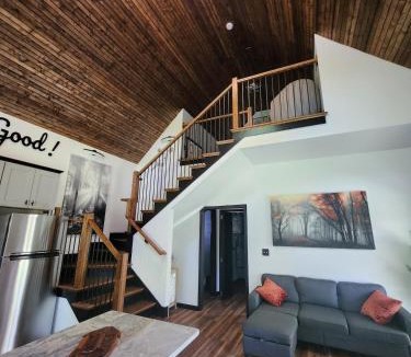 Brevard House | Life's Good Retreat Bear Cottage