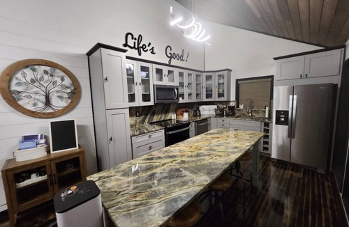 Brevard Villa | Life's Good Retreat!
