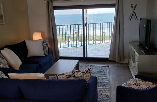 Indian Beach Condo | Like Brand New 4 Bed 2.5 Bath Oceanfront Pools, Hot Tubs, Ocean/Sound Views WIFI