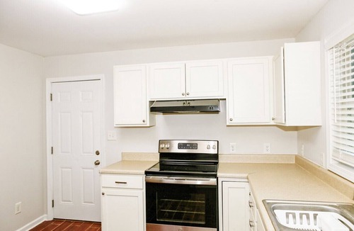 Lincolnton House | Lincolnton Downtown Cottage: w/private backyard