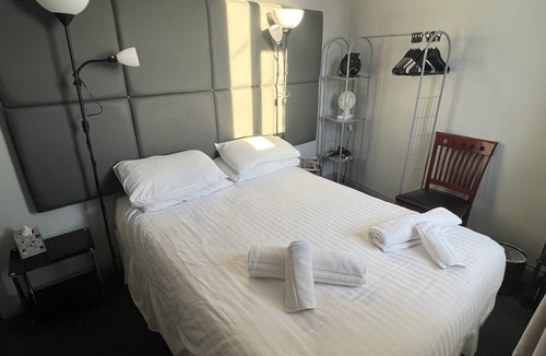 Seahouses Hotel | Links Lets