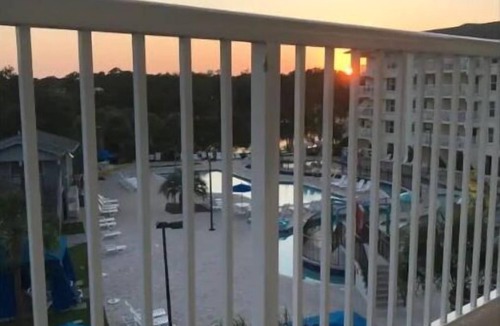 North Litchfield Beach Condo | Litchfield Beach Resort R&R Getaway