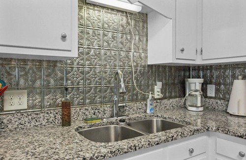Washington Apartment | Little Inn on Main 214 West Main Street