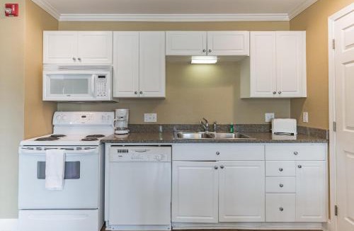 Carthage Apartment | Little River Resort