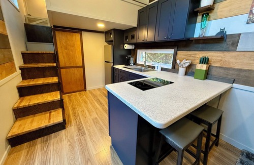 Hurdle Mills Cottage | Little Woods Loop