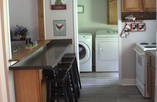 Rutherfordton Cottage | Little Yellow House at Holly Ridge Farm- near TIEC