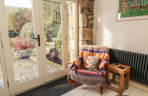 Litton Cottage | LITTON HALL BARN COTTAGE, family friendly, with open fire in Litton