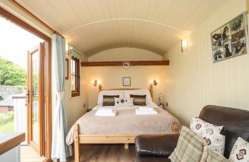 Llanrug House | Llety'r Bugail 2