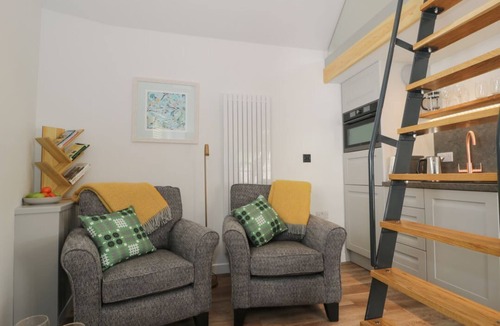 Cemaes Bay Cottage | Llofft Penwaig (The Herring Loft)