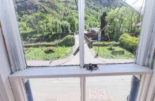 Beddgelert Cottage | Llys Emrys