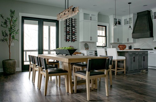 Tuckasegee House | Located on Bear Lake in Tuckasegee, NC. A scenic getaway for your family event!