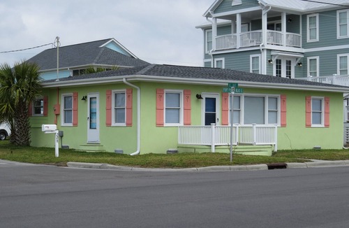 Kure Beach House | LOCATION, LOCATION, LOCATION! Ocean View Cottage Across from Beach Access