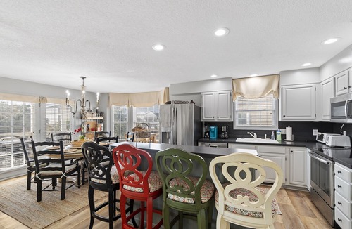 Ocean Isle Beach House | Location! Pool Access and Quick Easy Direct Beach Access. Rent Sunday to Sunday