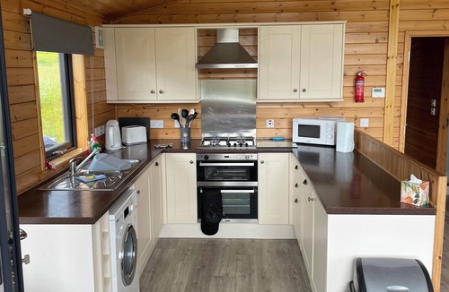 Salen Cabin | Lochshiel accommodation (shepherds Lodge)