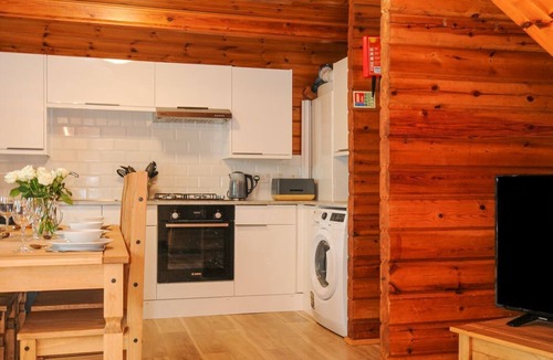 Liverton Cabin | Lodge 32 - Cowslip, Chudleigh.