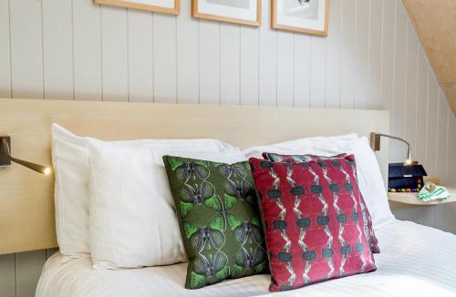 Corfe Castle House | Lodge 9