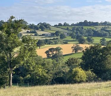 Dacre Bed & Breakfast | Lodge Farm B&B - a working farm