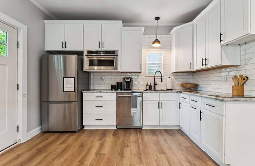 Biddleville Apartment | Loft Haven - Rooftop Terrace