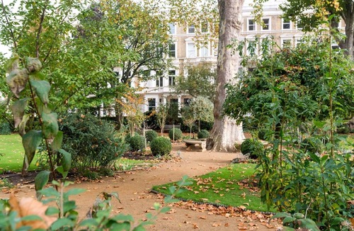 Earl's Court Apartment | Lofty Ideals - One Bedroom Apartment, Sleeps 2