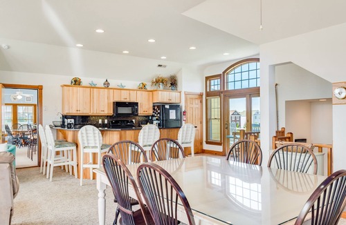 Buck Island House | Love R Shack At The Beach: 10-bed Oceanside Duplex