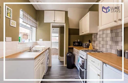 Newcastle-upon-Tyne Apartment | ◑Lovely 2 Bed Flat ◑ Wifi ◑ Nr Avondale Park◑