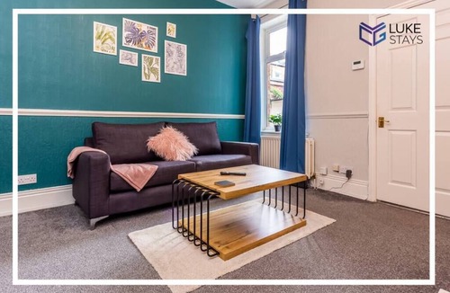 Newcastle-upon-Tyne Apartment | ◑Lovely 2 Bed Flat ◑ Wifi ◑ Nr Avondale Park◑