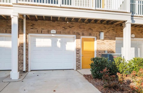 Charlotte Apartment | Lovely 2 bedroom townhome