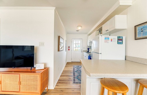 Indian Beach House | Lovely Emerald Isle Beach House - Steps to Beach!