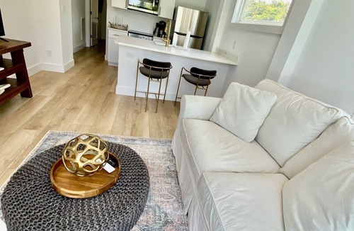 Duck Condo | Lovely Oceanside condo in beautiful Duck, North Carolina Outer Banks!