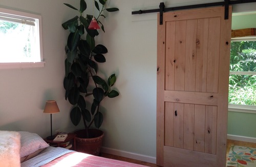 Carrboro House | Lovely private Carrboro house–-steps from downtown