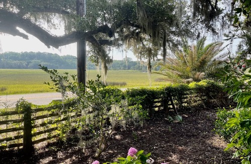 Meggett House | Lowcountry Creekside Family get away.