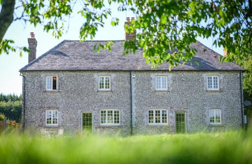 Woolbeding Ski Chalet | Lower Colworth Lodge