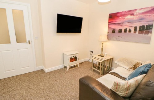 Amble Apartment | Lower Driftwood