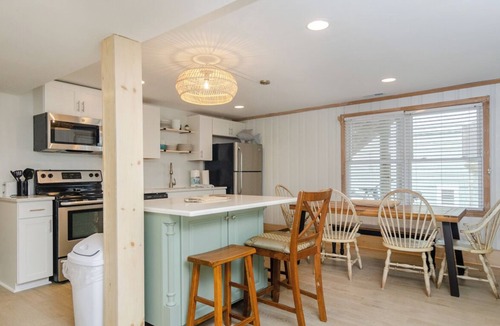 Wrightsville Beach House | Lower level duplex in heart of Wrightsville Beach!