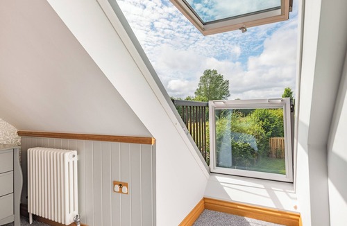 Funtington Cottage | Lucky's Stable - UK34101