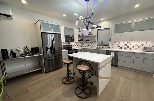 Brevard House | Lumberyard Bike House (Sister to Brevard Bike House)