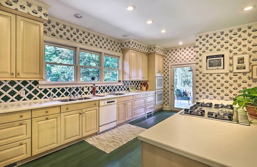 Jonesville House | Lush Elkin Home w/Porch Views & Pool Table