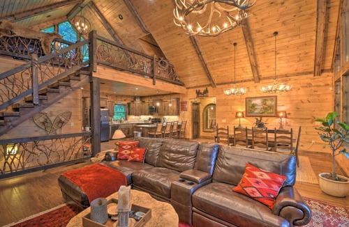 Topton Cabin | Luxe Lakefront Lodge w Dock, Hot Tub & Game Room