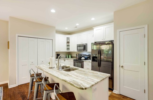 Ridgecrest House | Luxe Mountain Home Near Ridgecrest & Asheville!