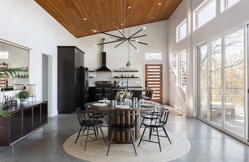 Weaverville House | Luxe Retreats Heated Pool + Hot Tubs