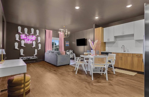 Eighth Avenue Apartment | Luxe stay in Downtown Nashville, walkable to Broadway-The Velvet Rodeo