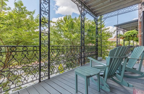 Southside House | Luxurious downtown retreat located in Greensboro NC!
