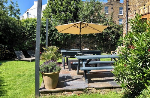 Ramsgate House | Luxurious & spacious family seaside escape. Perfect for relaxation and fun.