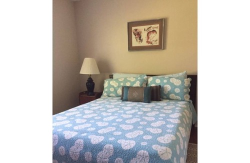 Summerfield House | Luxurious Vacation Golf Home Greensboro National