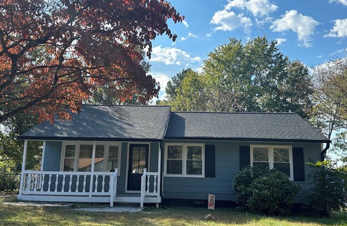 Gastonia House | Luxury 100% remodeled MUST SEE! Quartz, fenced yard, large back deck &much more!
