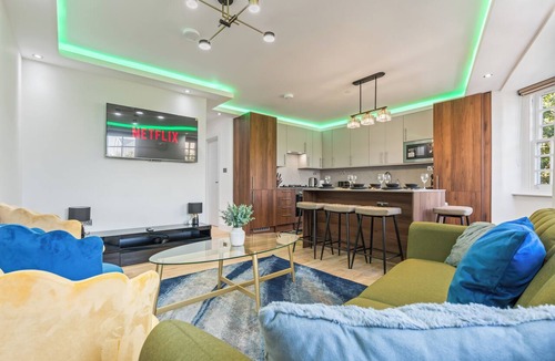 Bishop's Apartment | Luxury 2BR flat In Central | London Eye | Big Ben | Waterloo