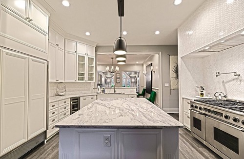Asheville House | Luxury 3 Kng, 1 Qn, 4.5 Bth, Gourmet Kitchen, Pavilion w/Fireplace, Pond